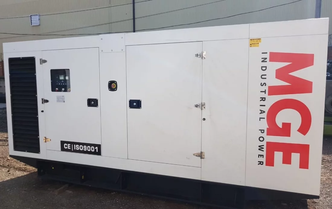 Дизельный генератор Doosan MGE 500-Т400 в кожухе