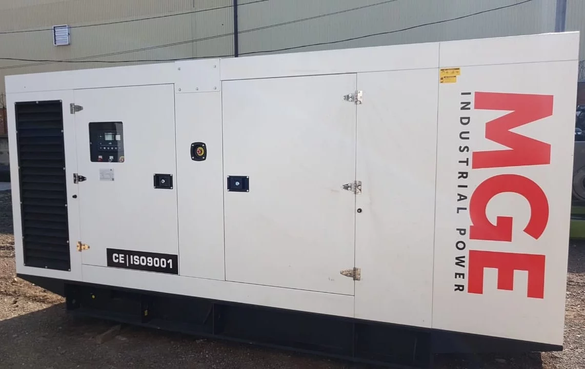 Дизельный генератор Doosan MGE 500-Т400 в кожухе